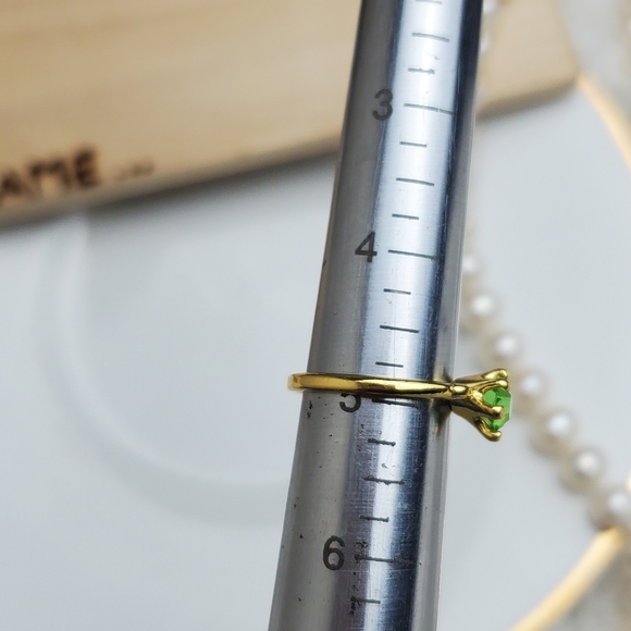 💫5/$25 Gold Stunning Ring - Picture 5 of 5